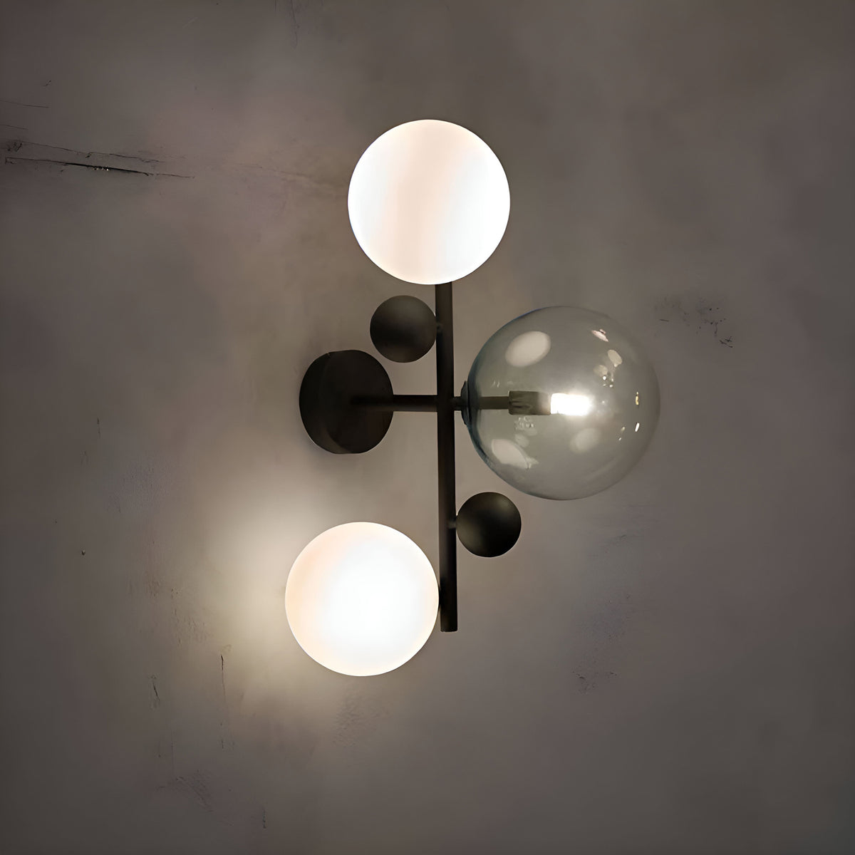 Horus Wall Light